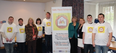 Picture caption (l-r): Wychavon District Council leader Linda Robinson, Harriett Baldwin MP and West Mercia Police Deputy Police and Crime Commissioner Tracey Onslow attend the launch of the Pershore Safe Places Scheme with volunteers. For media enquiries contact Edward Davies on 07595 584335. 