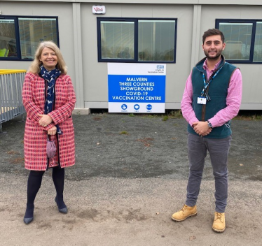 Picture caption: Pictured at Malvern’s Three Counties Showground vaccination centre (l-r) Harriett Baldwin MP with site manager George Eldridge.